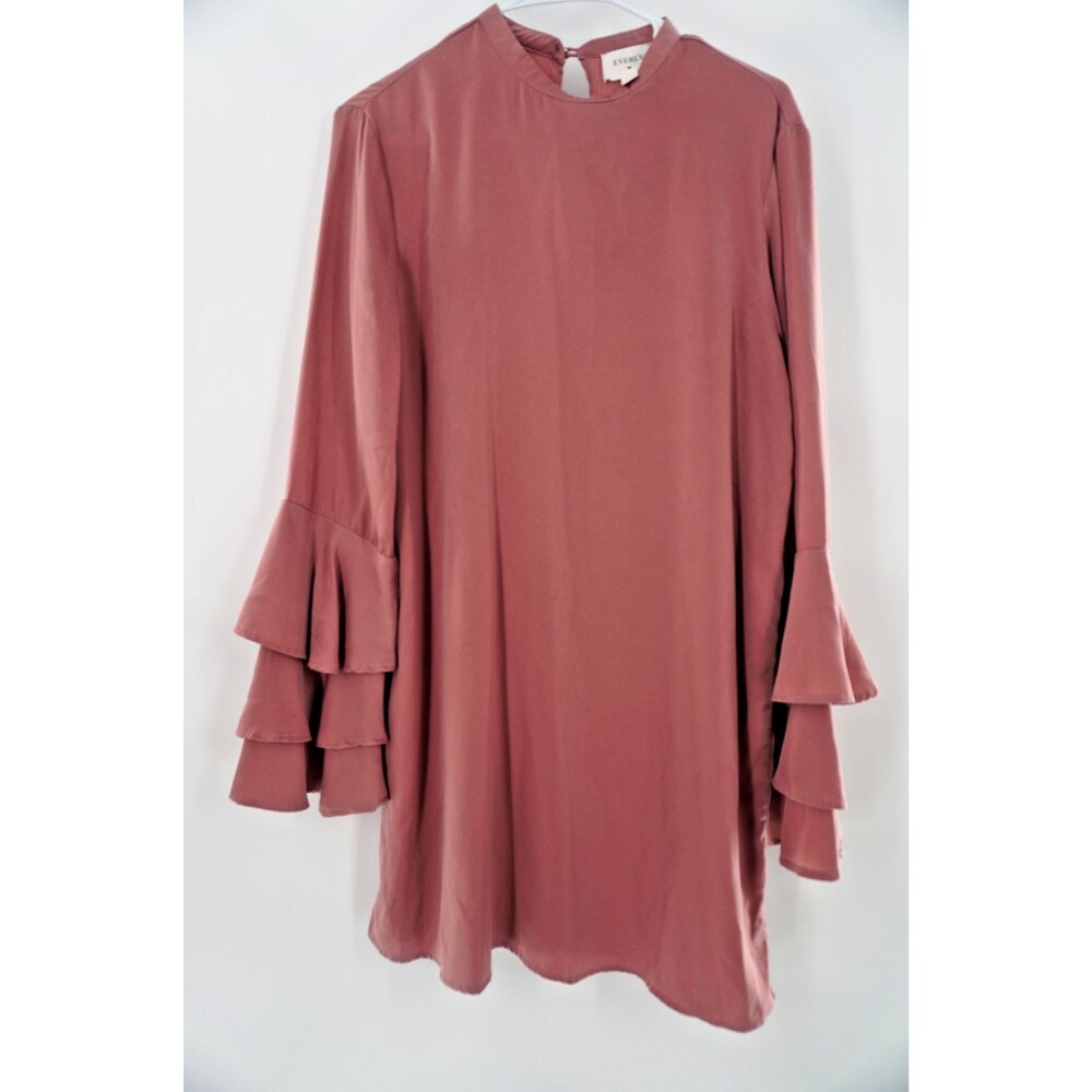 EVERLY Dusty Rose Mini Dress Sheath Tiered Ruffle Bell Sleeves Size Medium